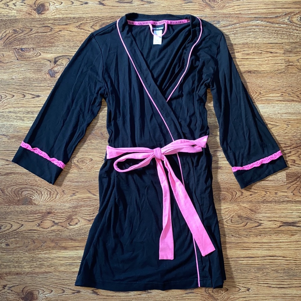 Joe Boxer Black and Pink Short Robe